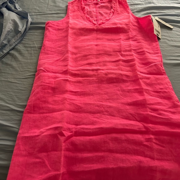Lu Lu B linen dress size medium. The linen dress is preshrunk linen. - Picture 1 of 3